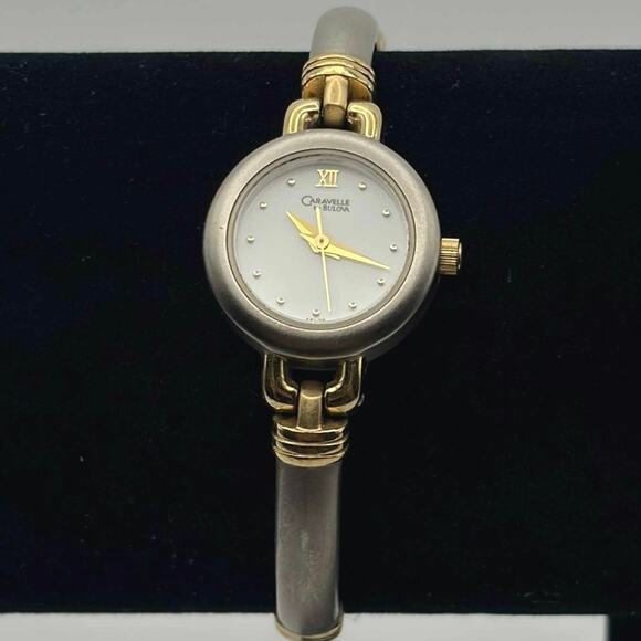 Vintage Silver Caravelle Watch - Picture 1 of 5